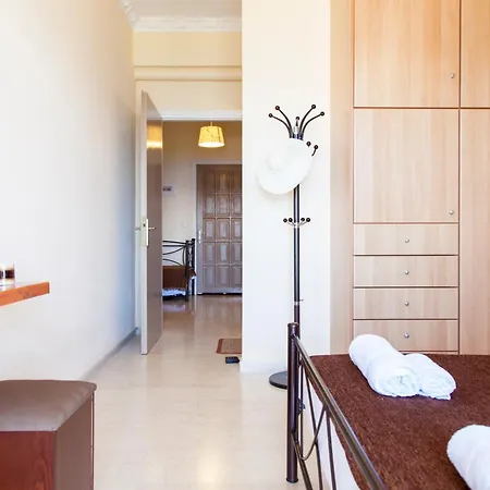 Tasoula's Vista Aparthotel