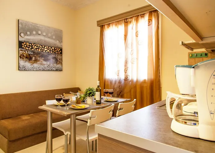 Tasoula's Vista 3*